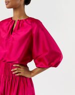 Load image into Gallery viewer, Savannah Top in Fuchsia Washed Silk Shantung
