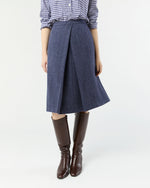 Load image into Gallery viewer, Preston Skirt in Eggplant Herringbone Harris Tweed
