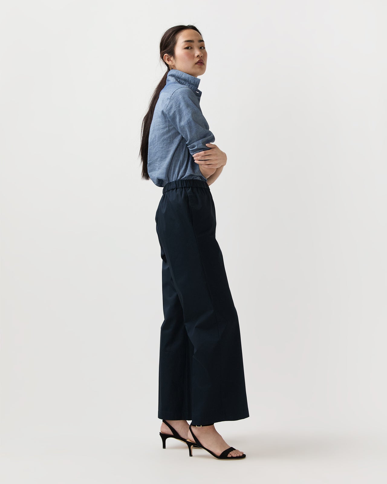 Pull-On Pant in Navy
