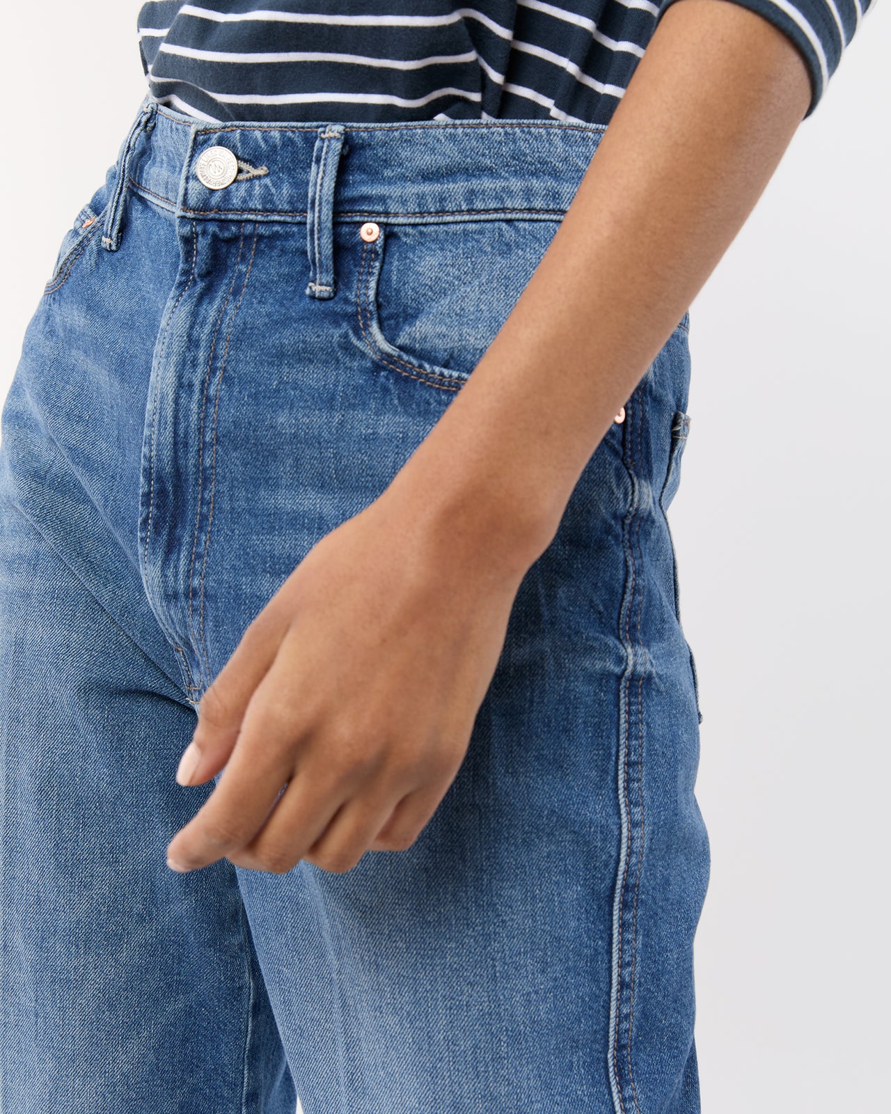 The Maven Wide Hem Ankle Jean in Rags to Riches