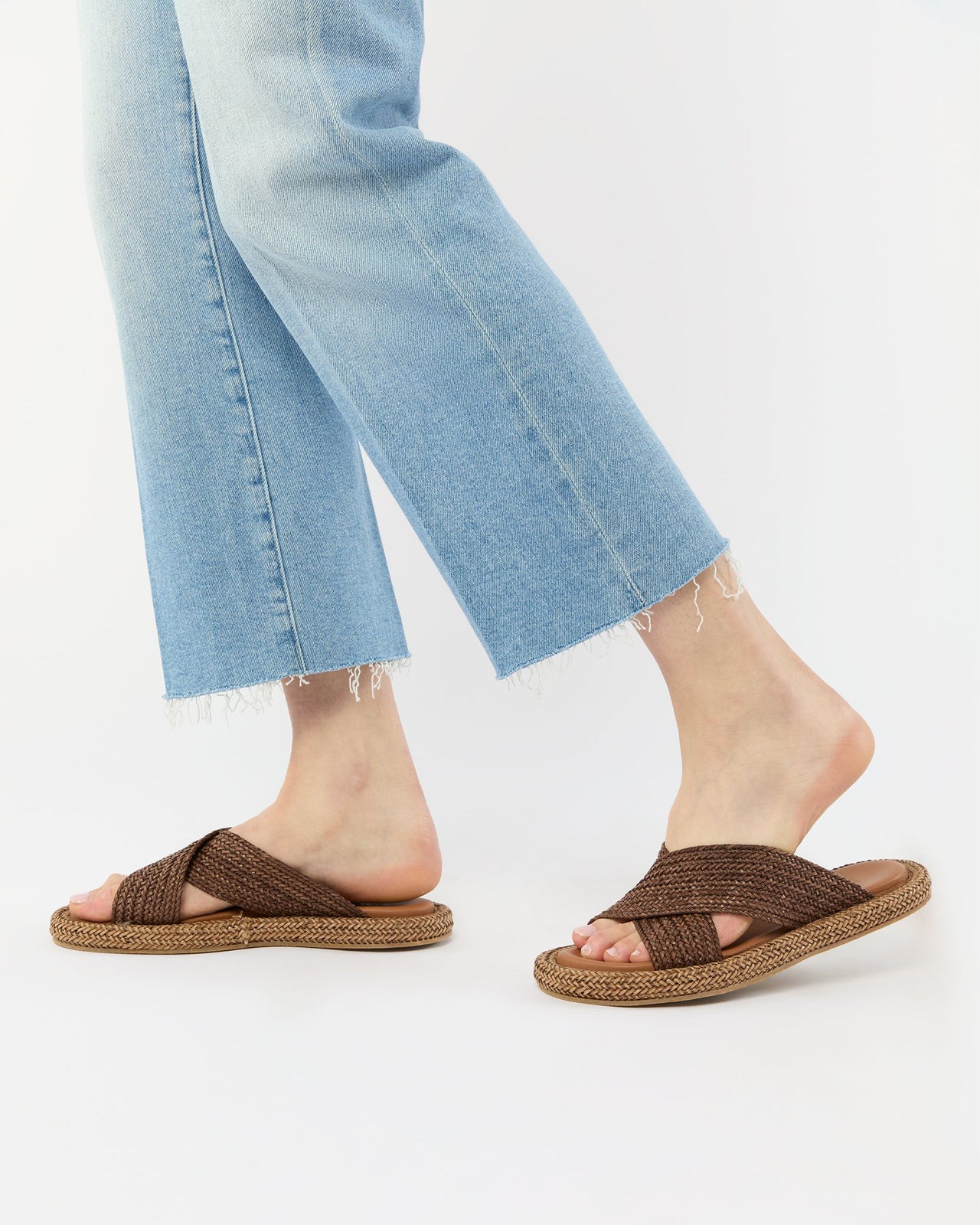 Woven Criss-Cross Slide in Brown Leather