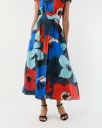 Load image into Gallery viewer, Scarlett Dress in Blue/Red Large Floral Printed Linen
