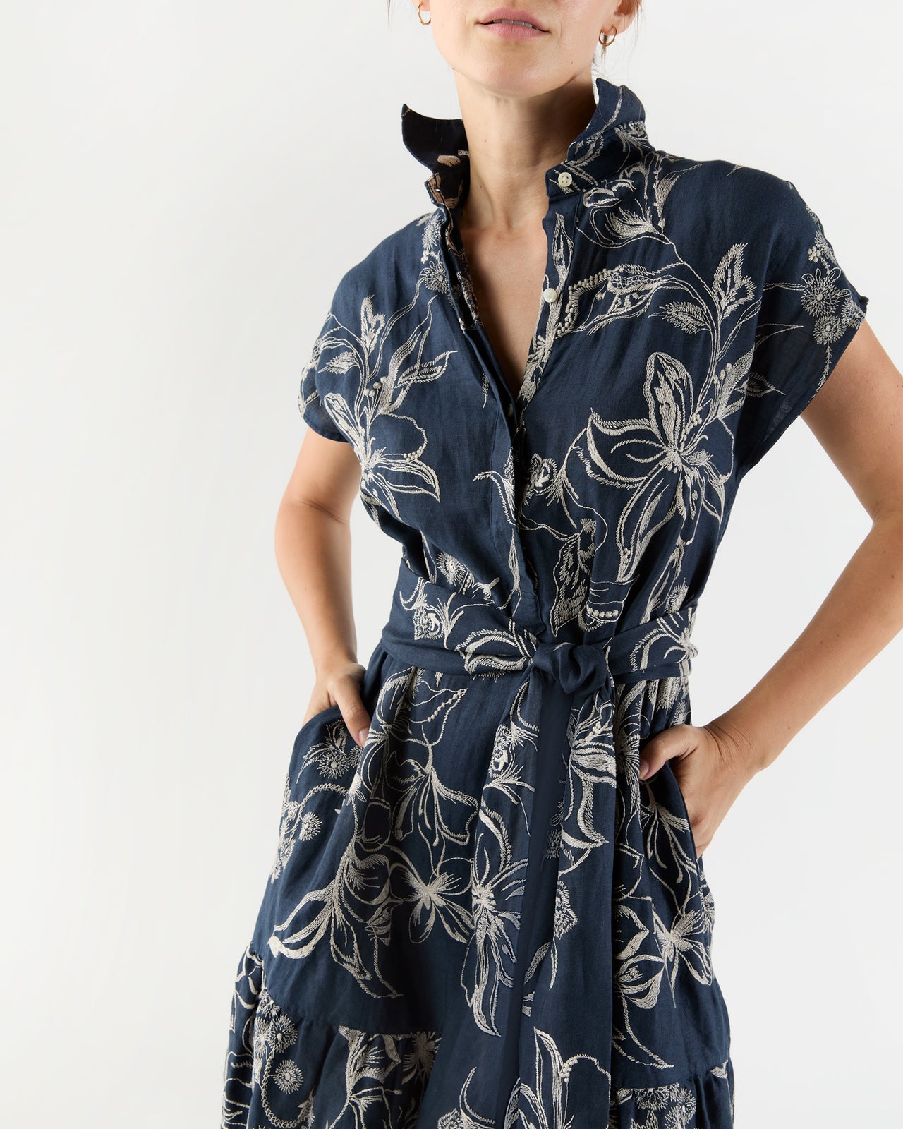Sophia Popover Dress in Navy/Natural Embroidered Floral Linen