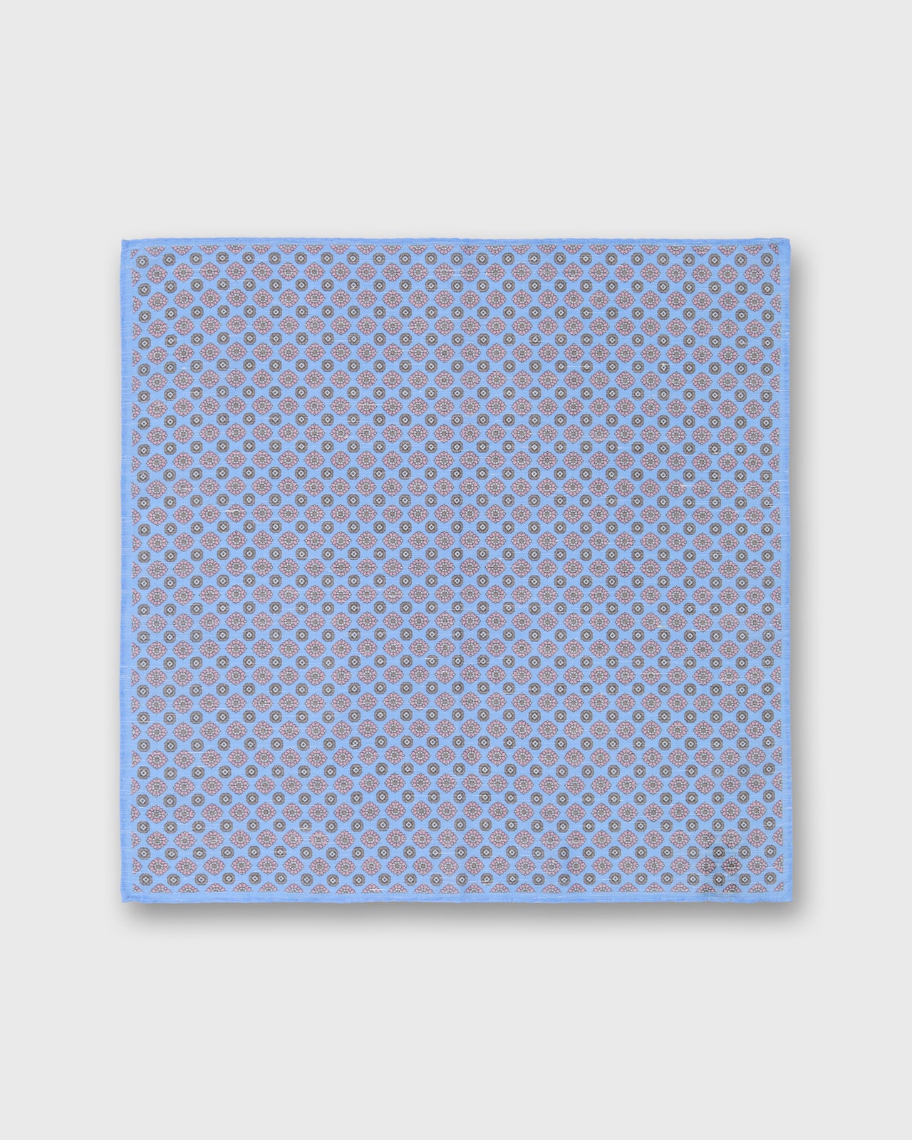 Hand-Rolled Cotolino Print Pocket Square in Periwinkle/Pink/Smoke Foulard