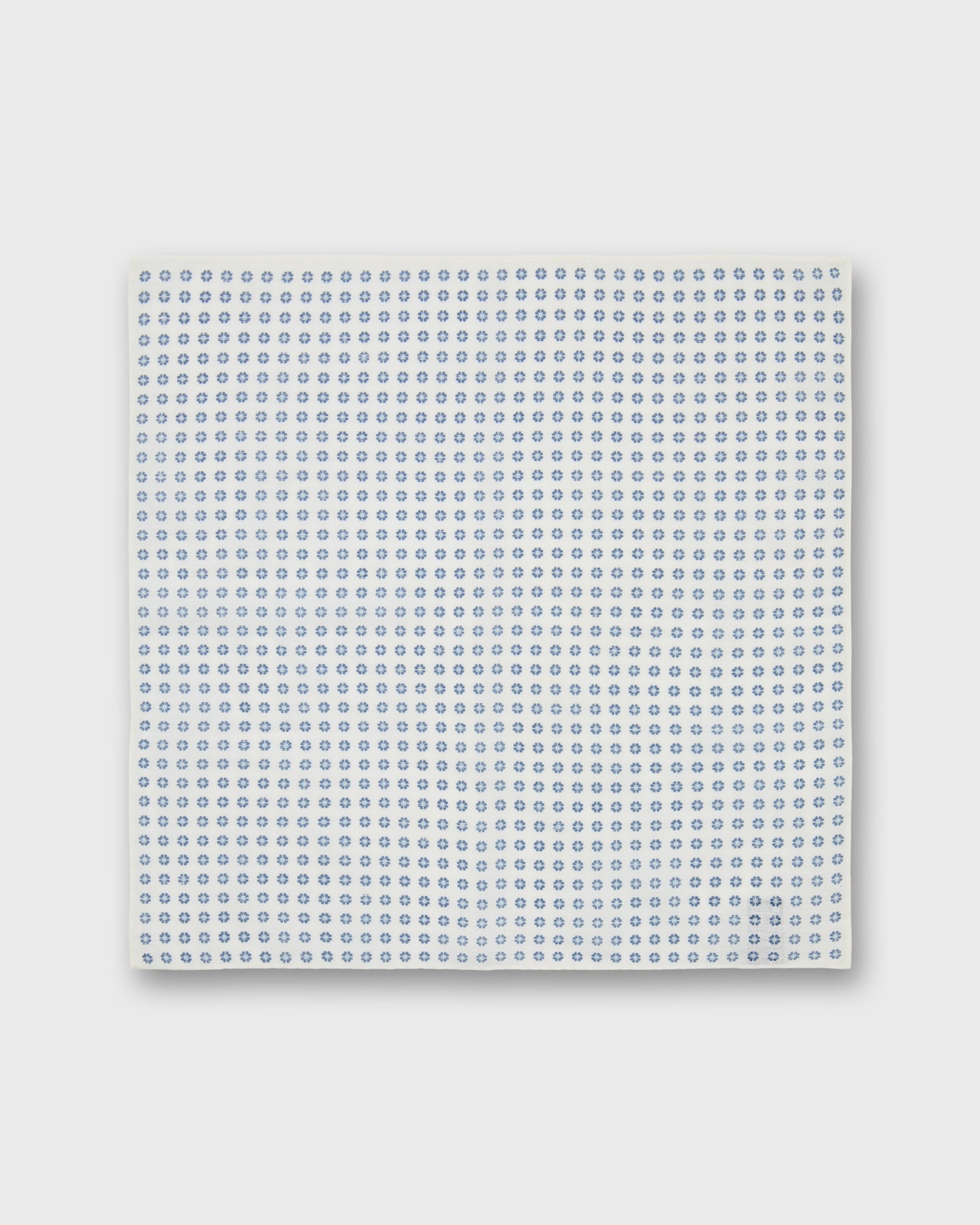 Hand-Rolled Linen/Cotton Print Pocket Square in Bone/Navy Mini Paisley