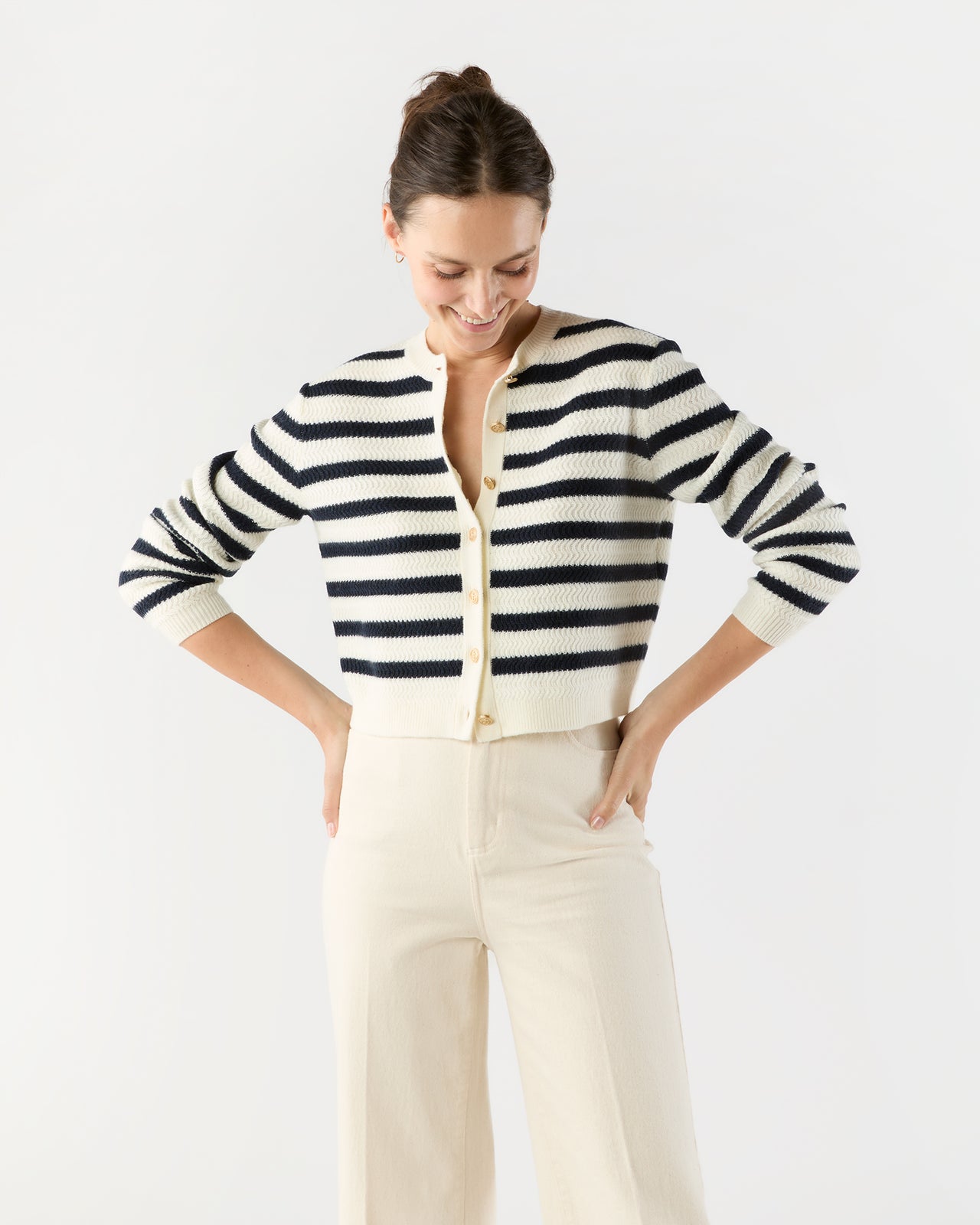 Manon Cardigan in Ecru/Dark Navy