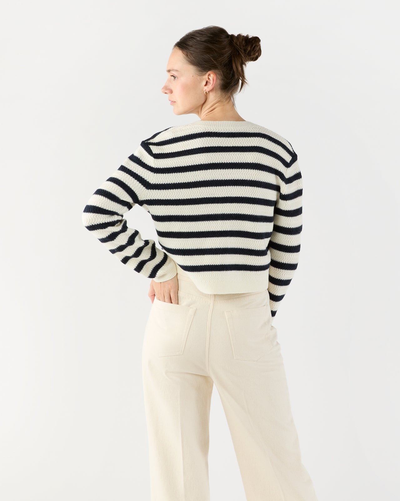 Manon Cardigan in Ecru/Dark Navy