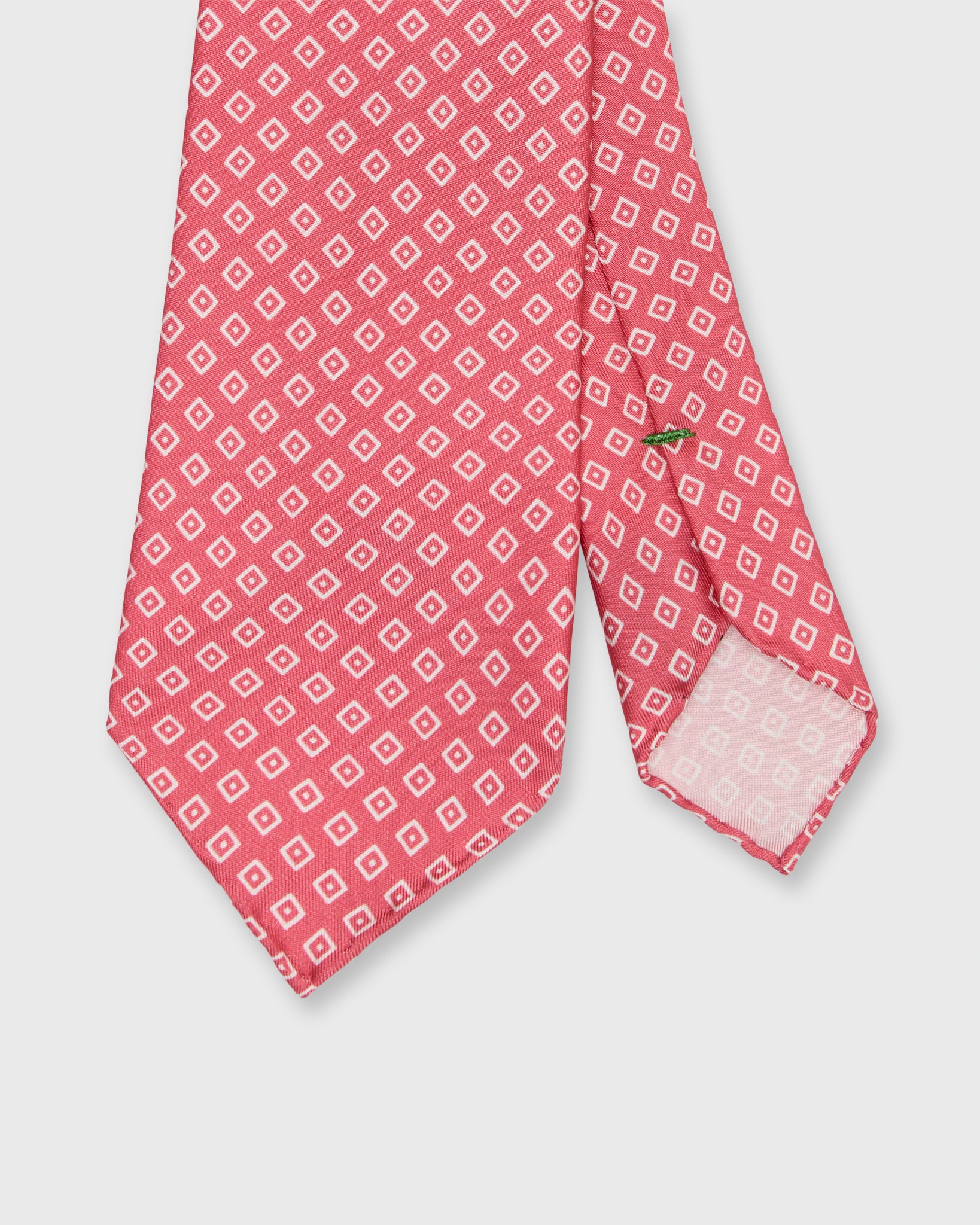 Silk Print Tie in Red/Bone Square