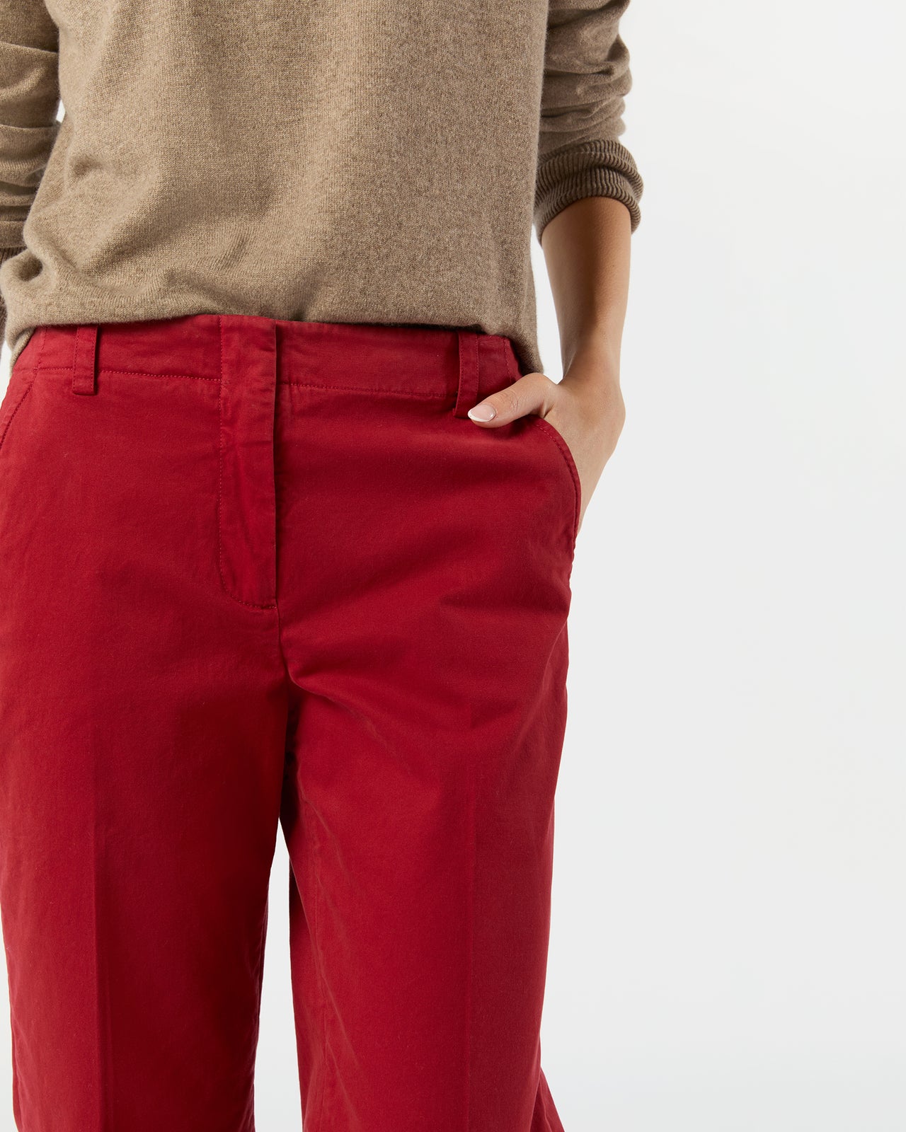 Frankie Cropped Pant in Red Stretch Twill