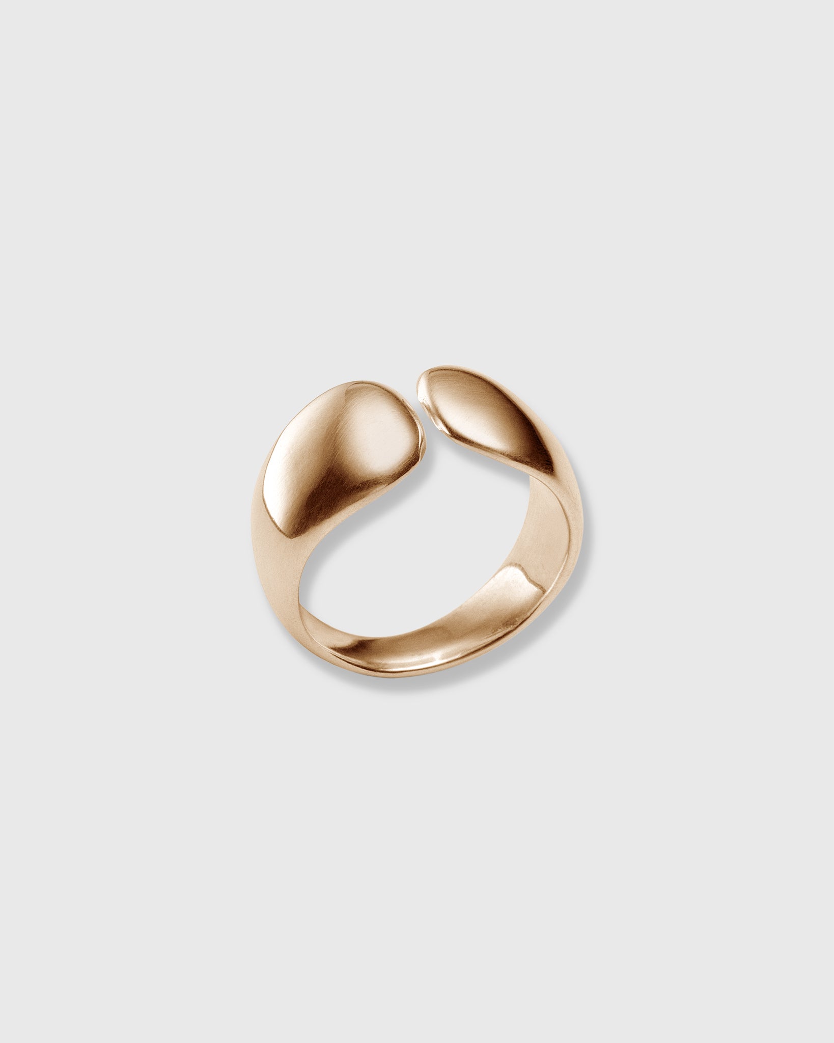 Soft Open Ring in Gold