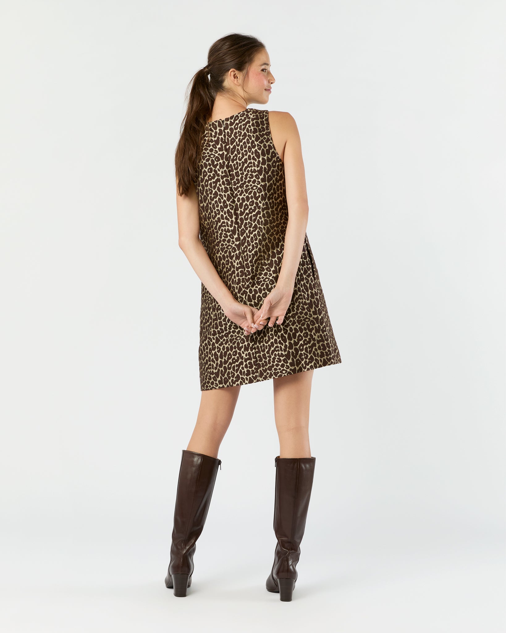 Susy Shift Dress in Chocolate/Camel Leopard Jacquard