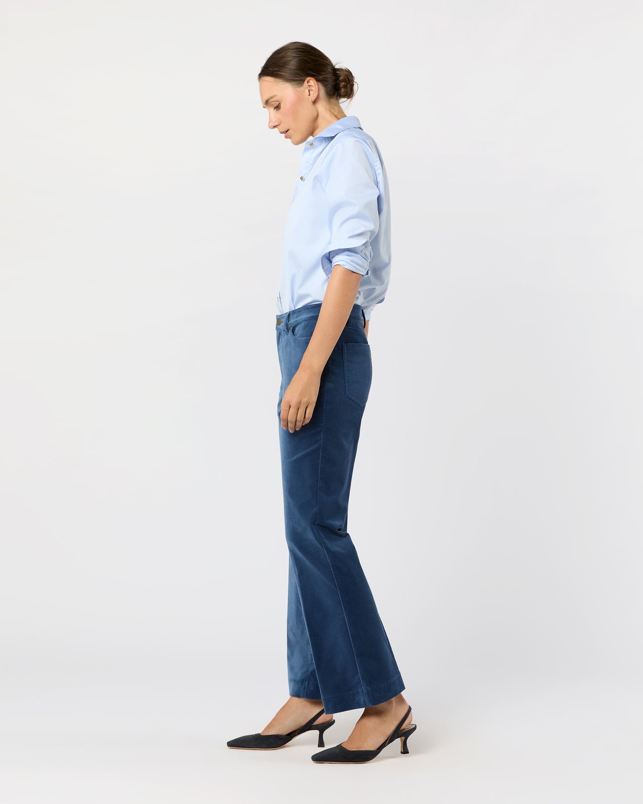 Kendall Flare 5-Pocket Jean in Dutch Blue Stretch Velveteen