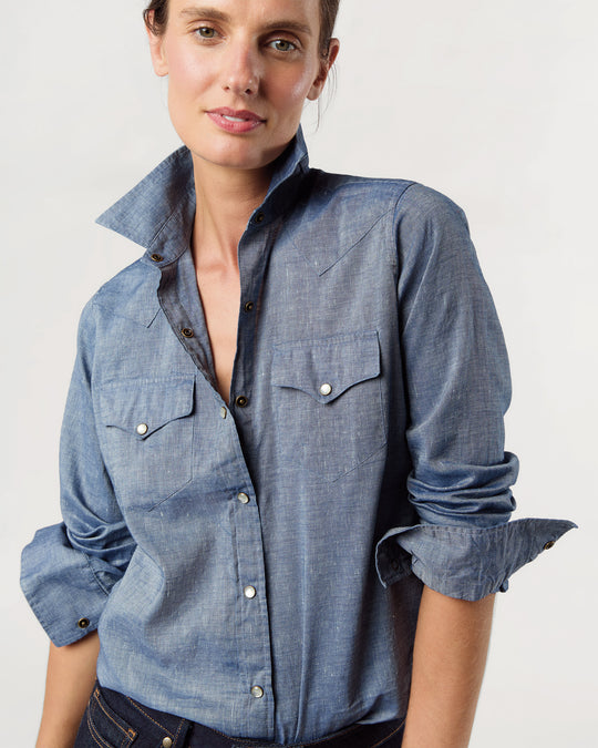 Western Shirt in Indigo Cotolino Chambray