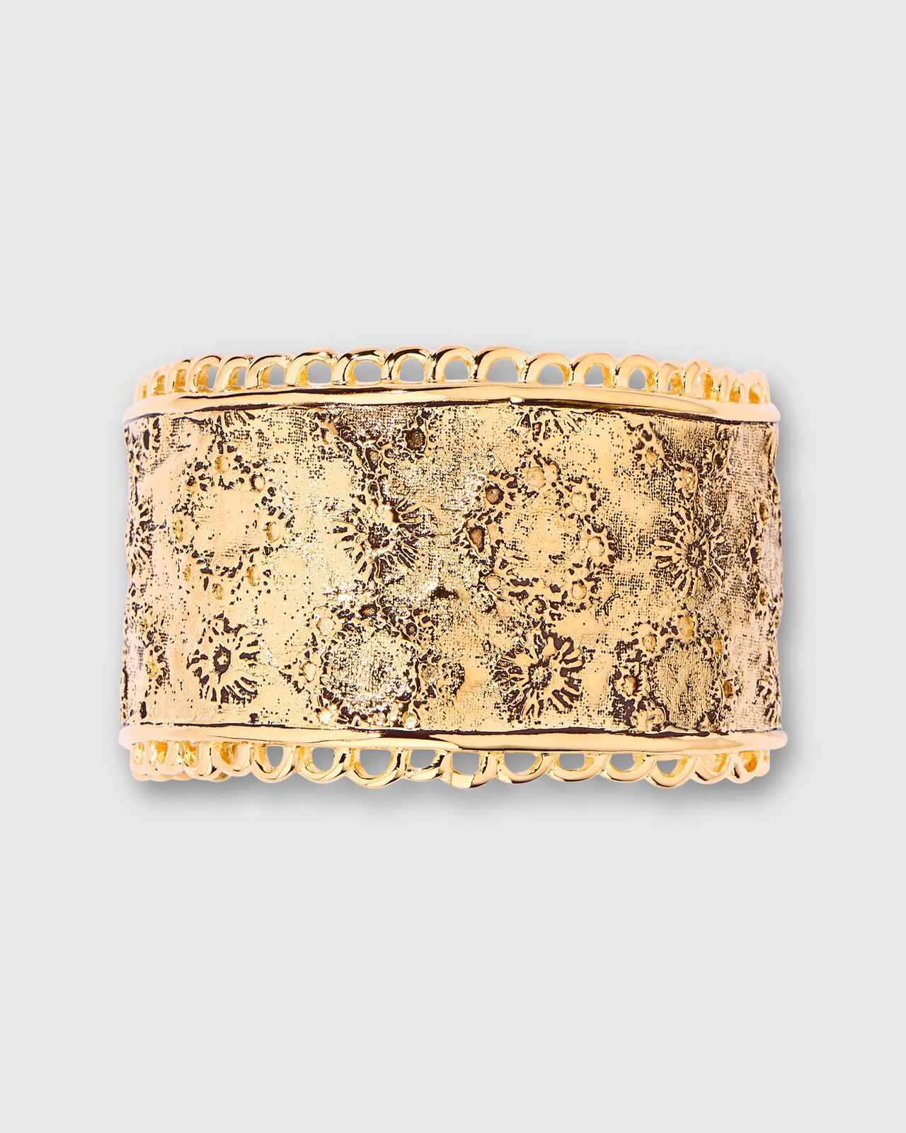 Loumeda Cuff in Gold