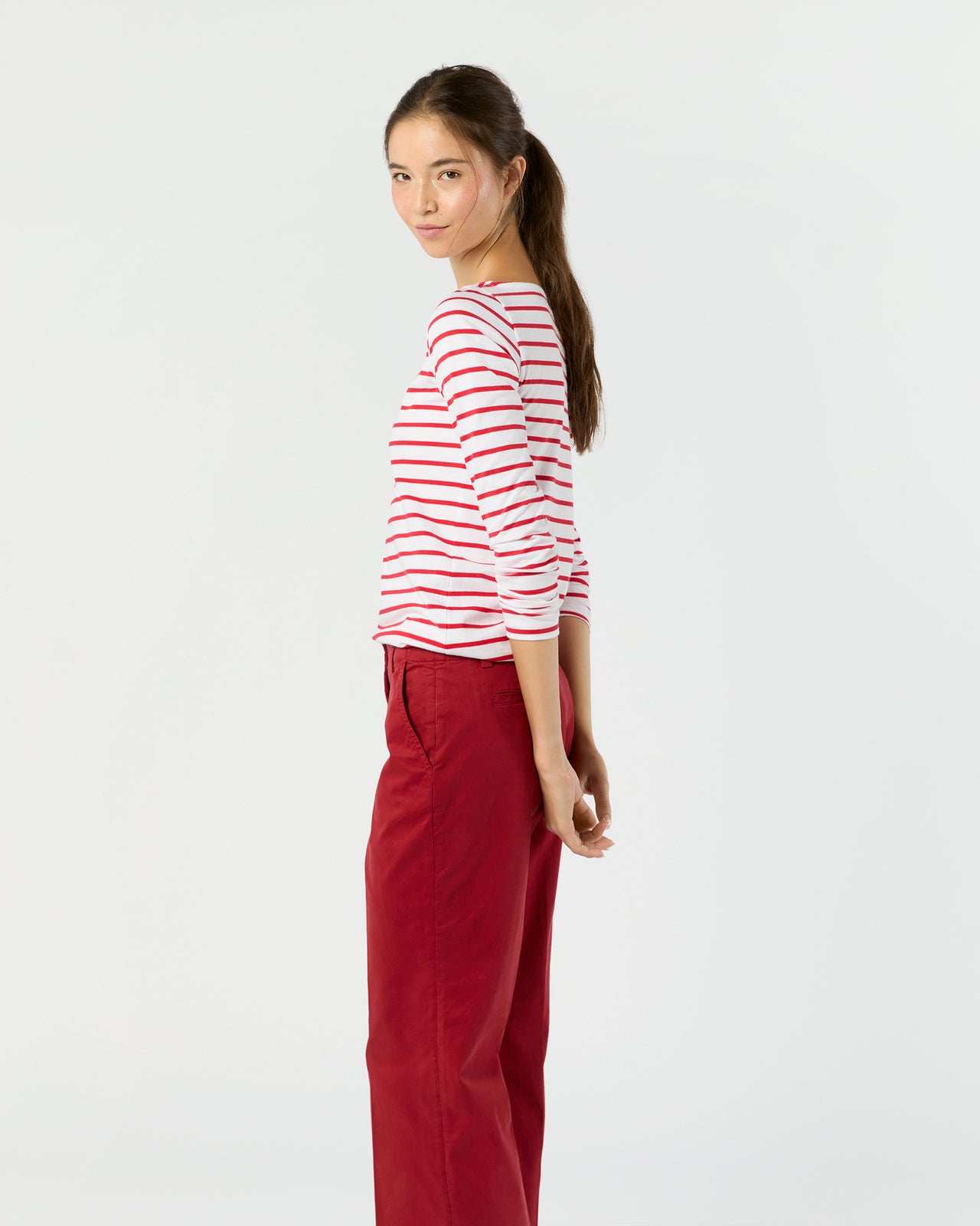 Long-Sleeved Boatneck Tee in White/Red Stripe Pima Cotton