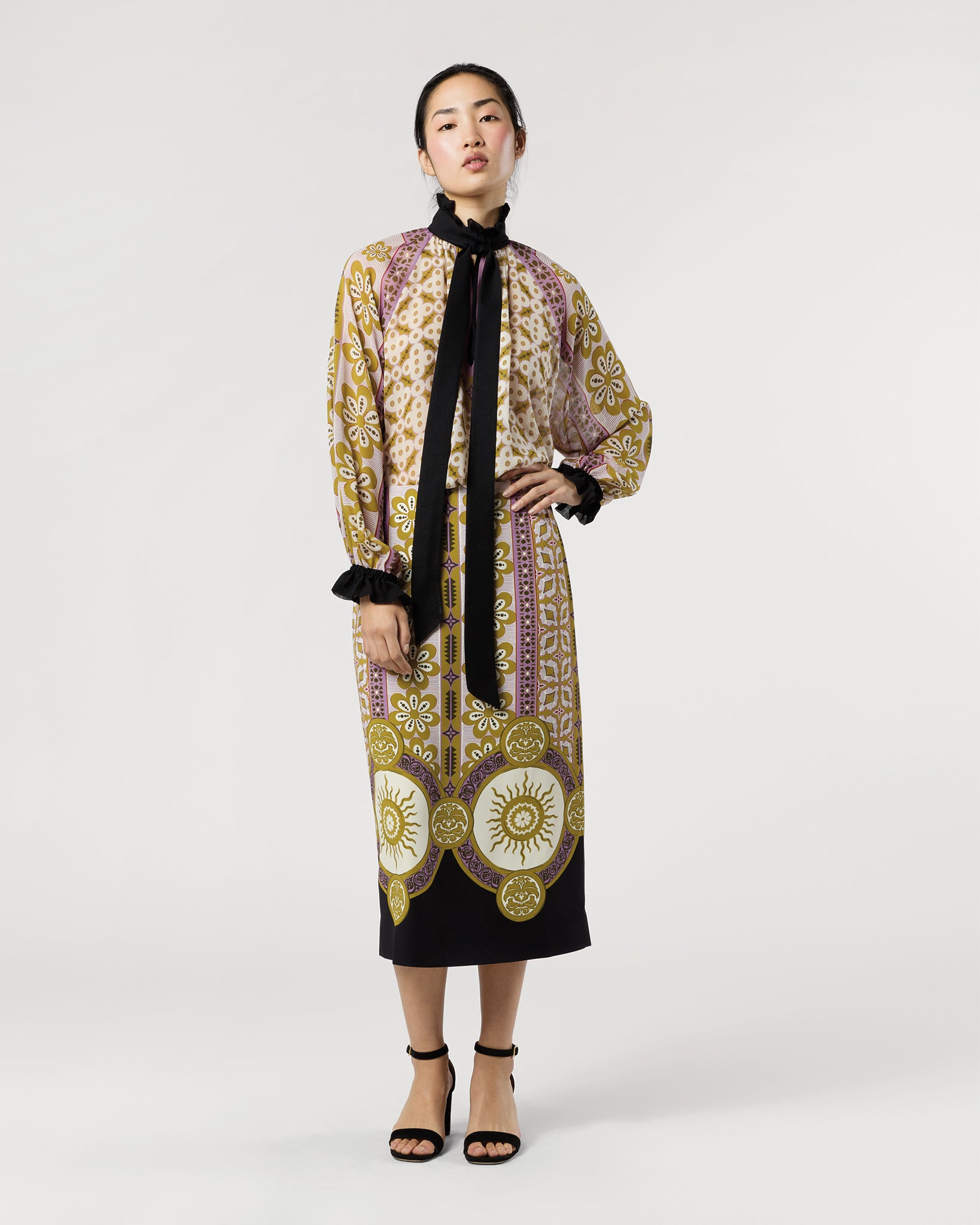 Pencil Skirt in Pagoda Satin