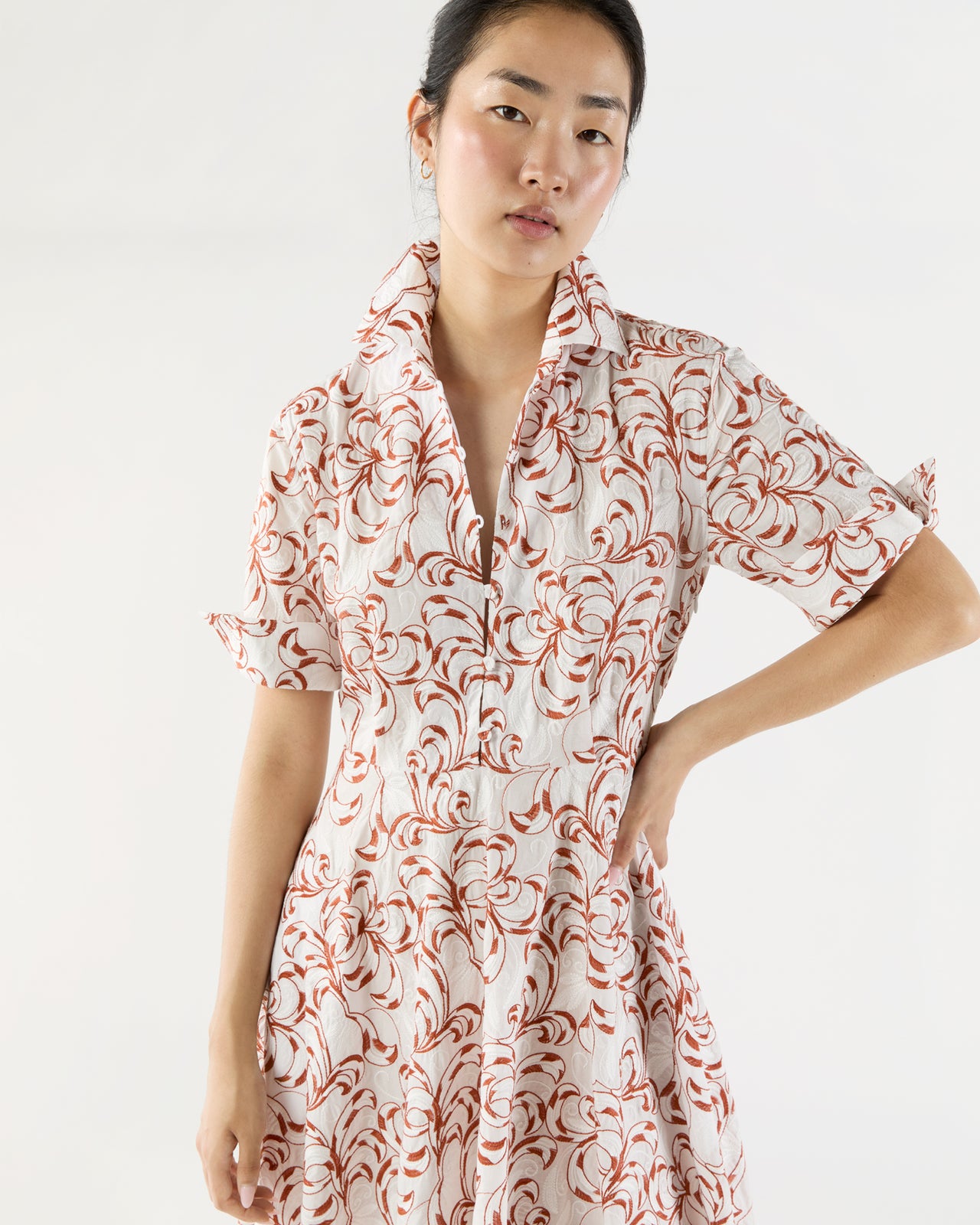 San Pietro Dress in White Fern Embroidered Cotton