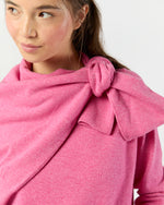 Load image into Gallery viewer, Kit Crewneck Sweater in Heather Raspberry Cashmere
