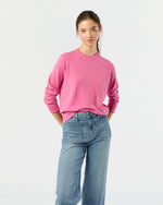 Load image into Gallery viewer, Kit Crewneck Sweater in Heather Raspberry Cashmere
