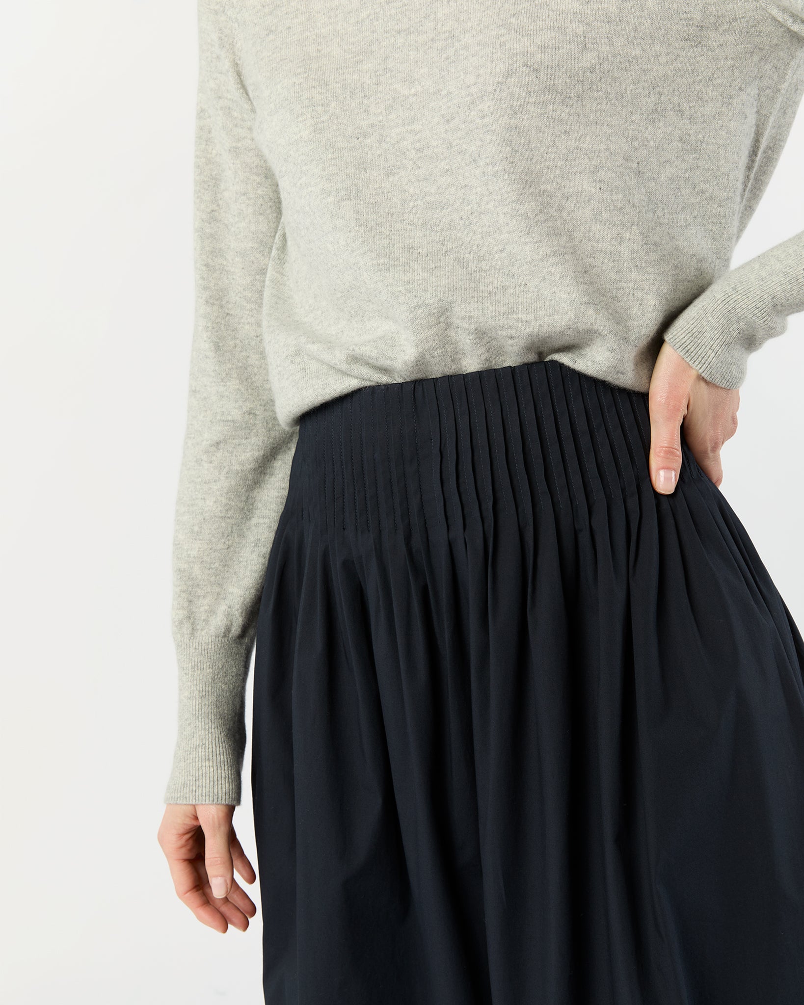 Adah Pintuck Skirt in Navy Paperweight Stretch Poplin | Ann