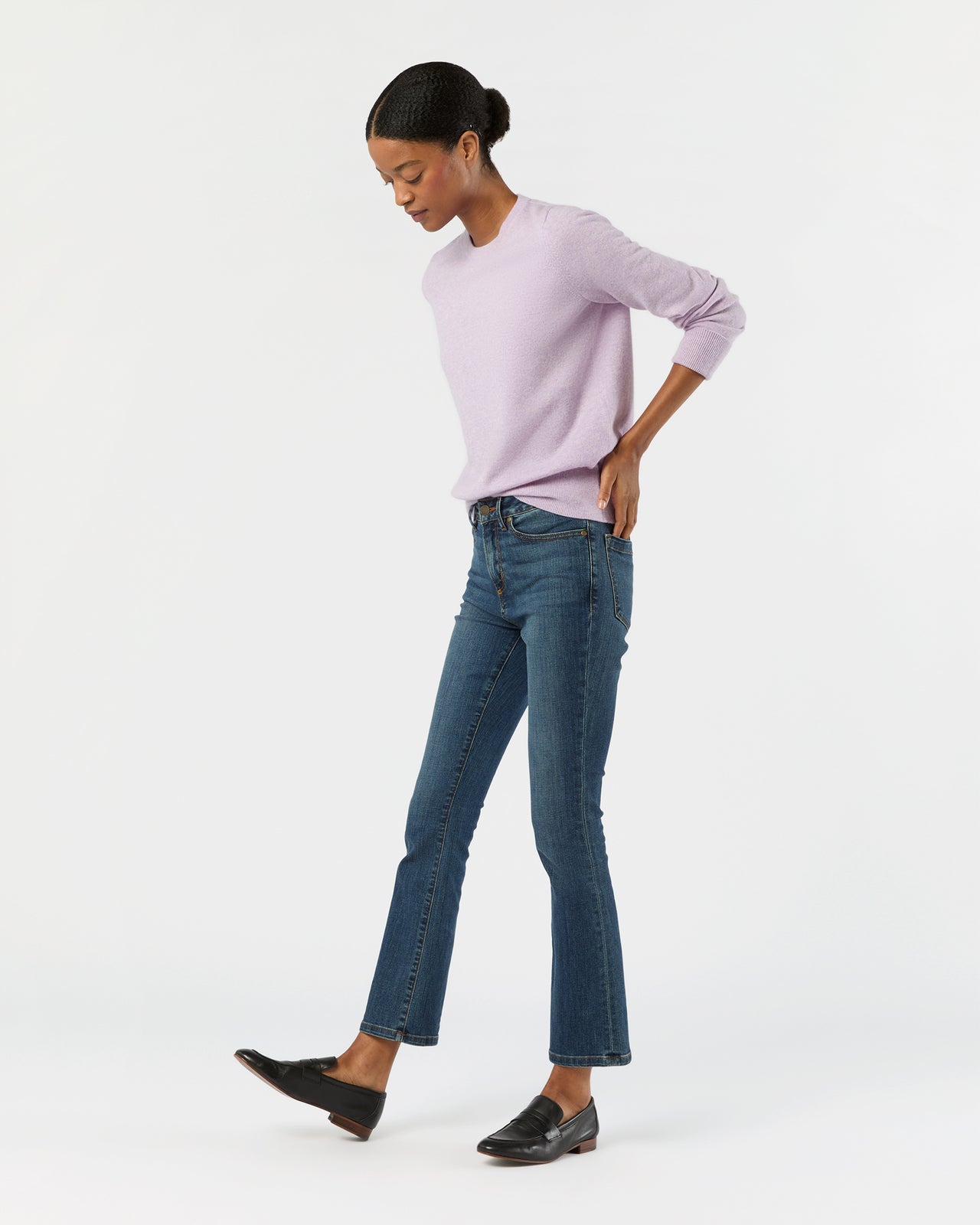 Kit Crewneck Sweater in Heather Lavender Cashmere