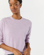 Load image into Gallery viewer, Kit Crewneck Sweater in Heather Lavender Cashmere
