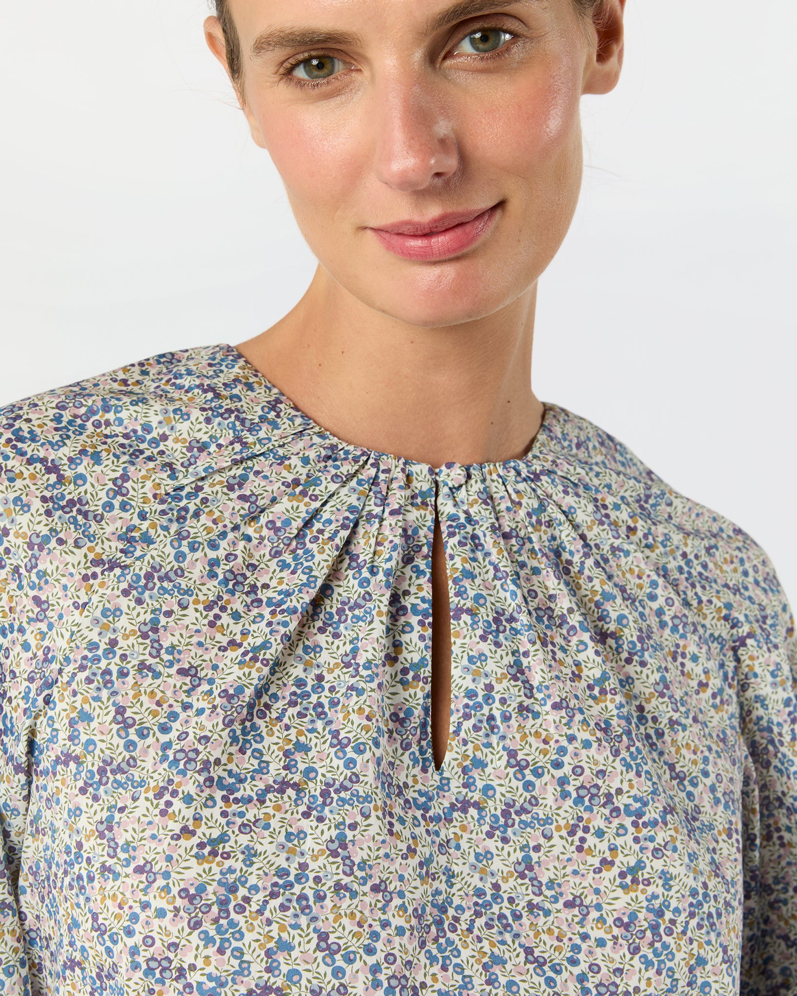 Savannah Top in Eggplant/Multi Wiltshire Bud Liberty Fabric