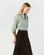 Load image into Gallery viewer, Sidney Shirt in Leaf Gingham Poplin
