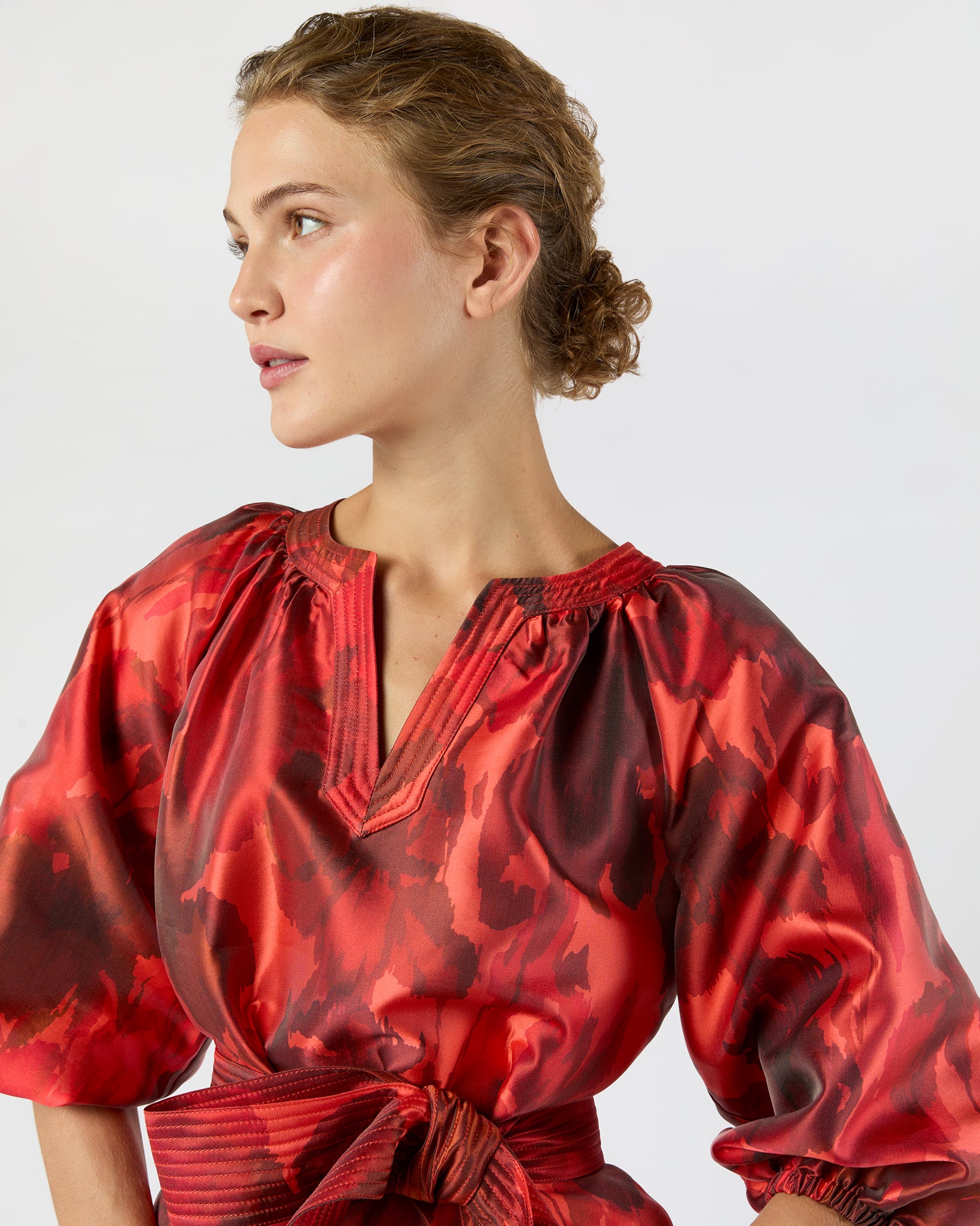 Trapunto Blouson Dress in Red/Multi Watercolor Floral Mikado