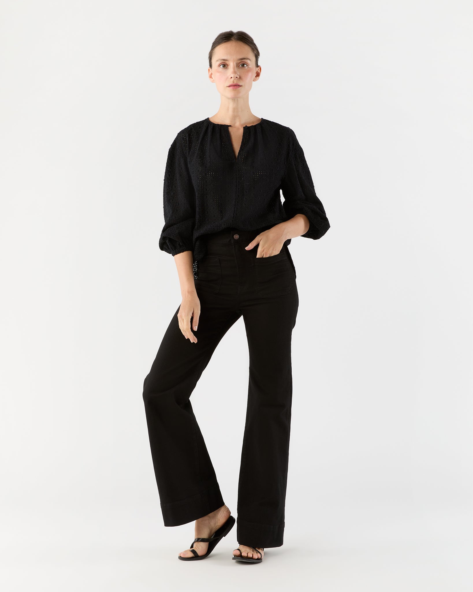 St Monica Jean in Rinse Stay Black