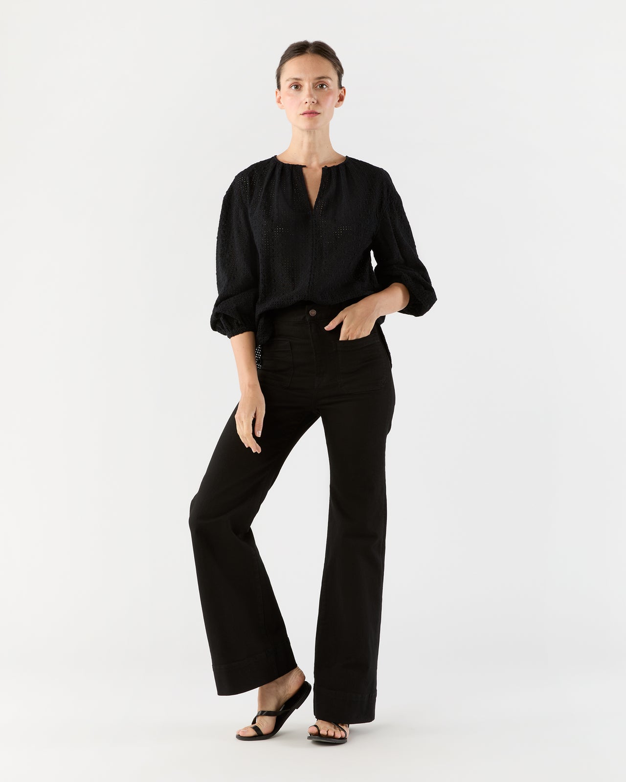 St Monica Jean in Rinse Stay Black