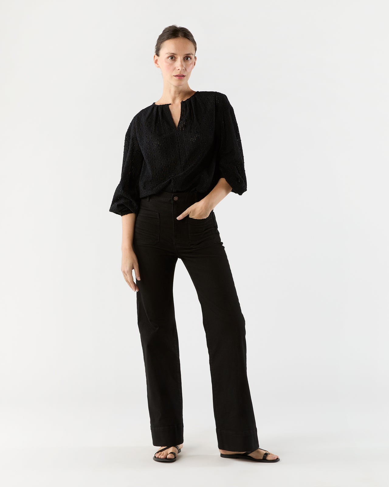 St Monica Jean in Rinse Stay Black