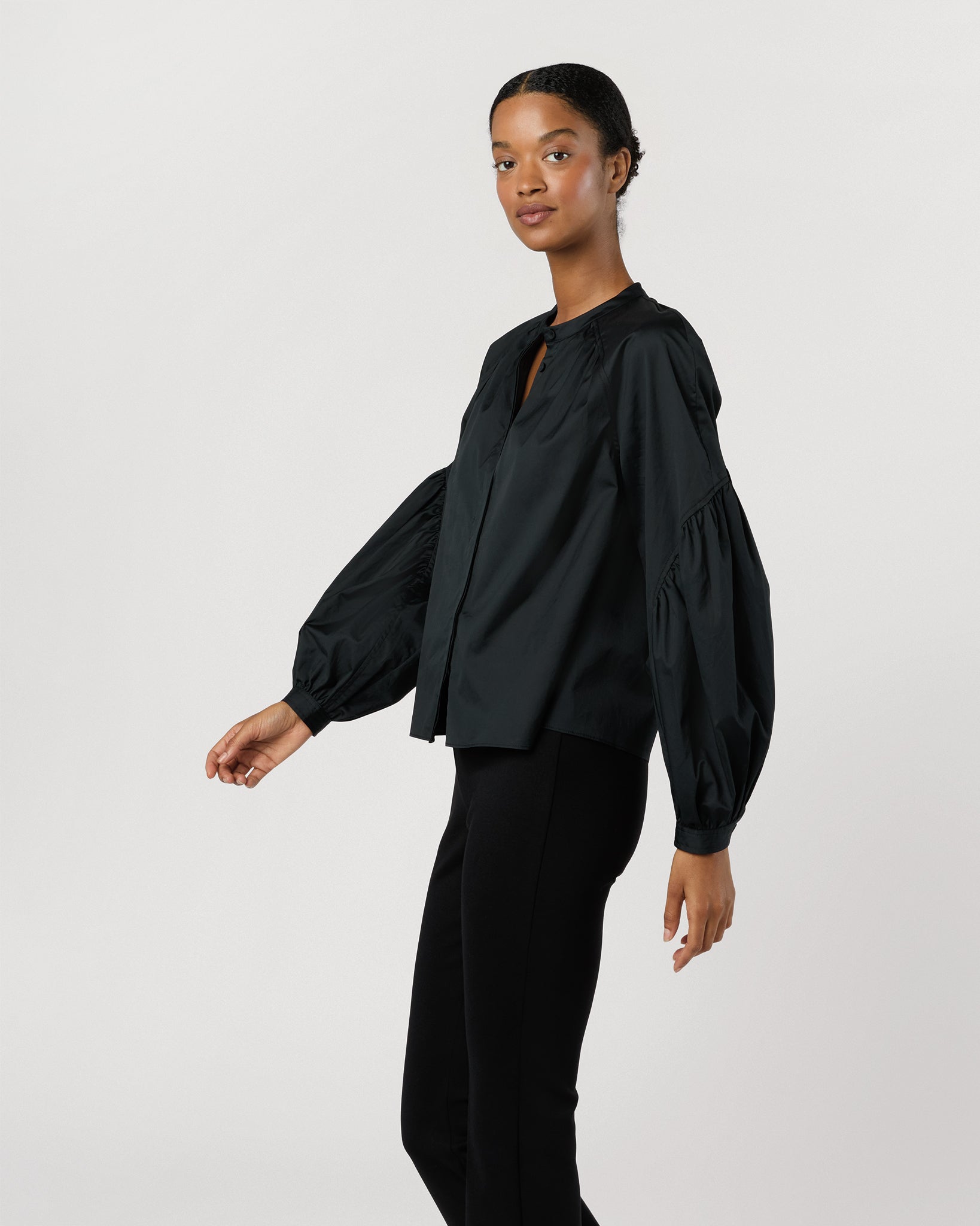 Rowena Long Sleeve Blouse in Noir