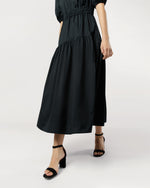 Load image into Gallery viewer, Othella Short Sleeve Midi Dress in Noir
