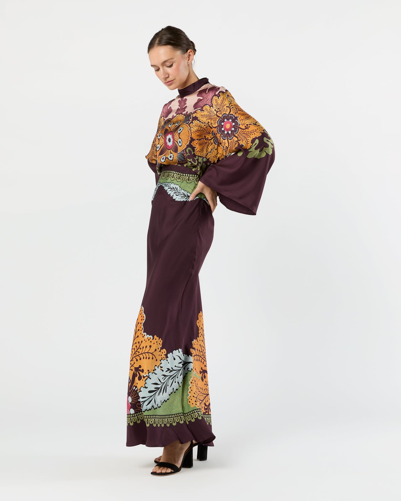 Sleek Skirt in Burgundy Bounty Silk