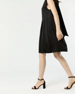 Load image into Gallery viewer, Sandy Dress in Black
