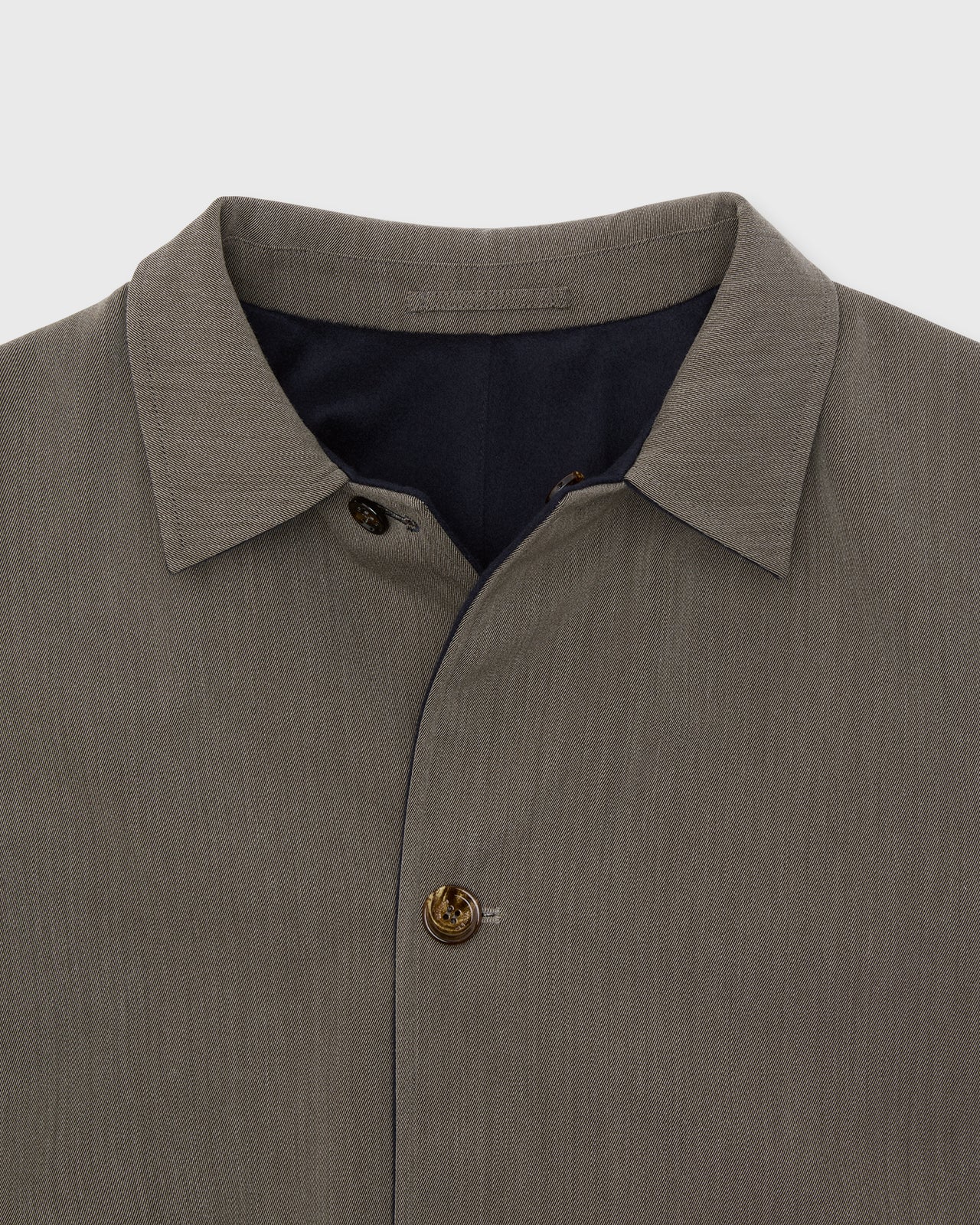 Peak Reversible Coat in Navy/Peat Mix