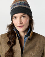 Load image into Gallery viewer, Alloa Beanie in Winter
