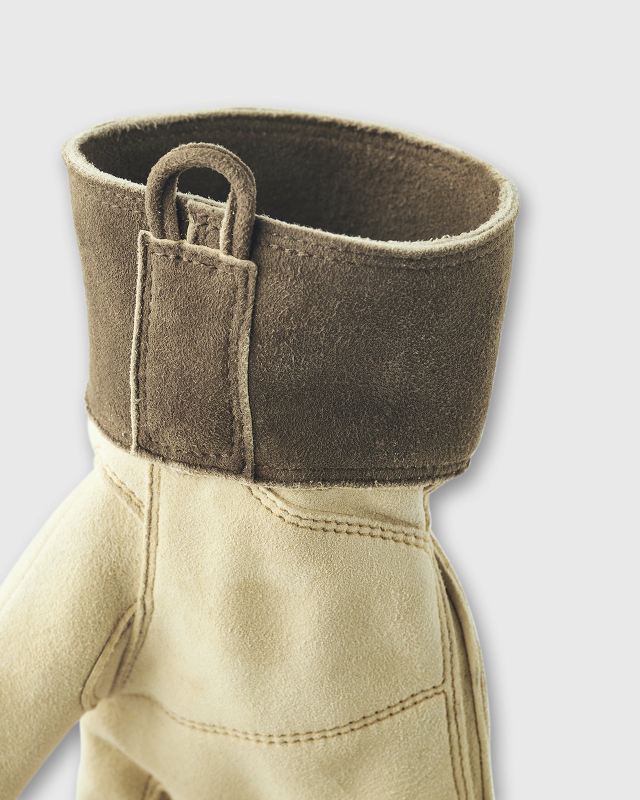 Chamois Ranch Gloves in Natural Yellow