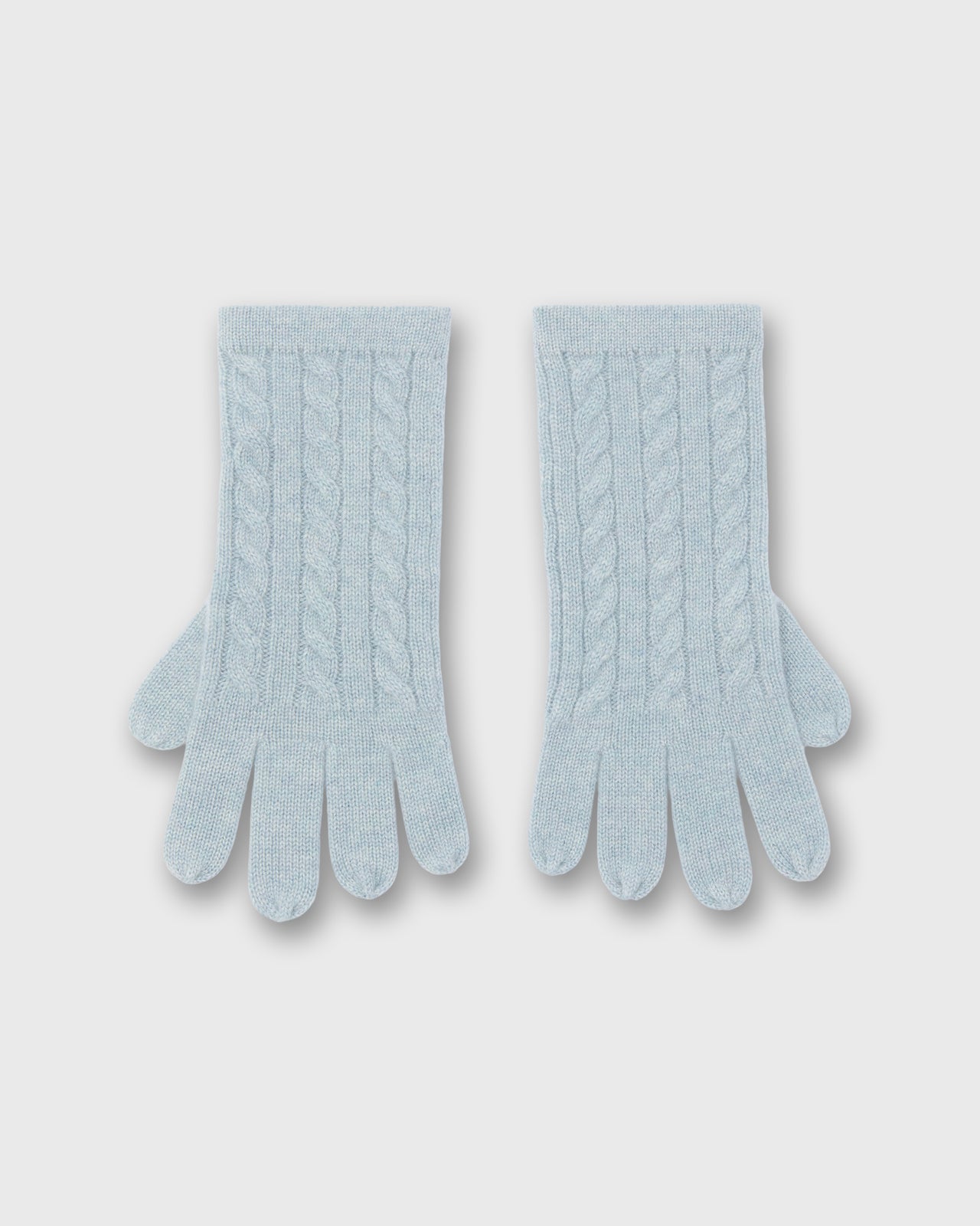 Cable Cashmere Gloves in Pale Blue