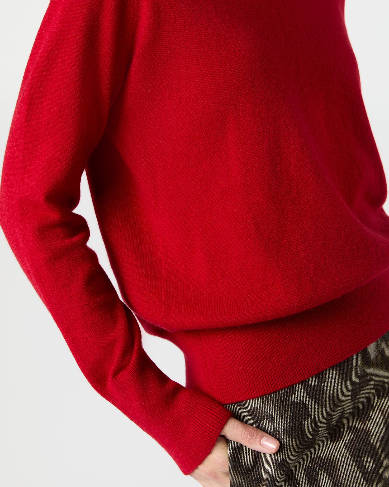 Kit Crewneck Sweater in Red Cashmere