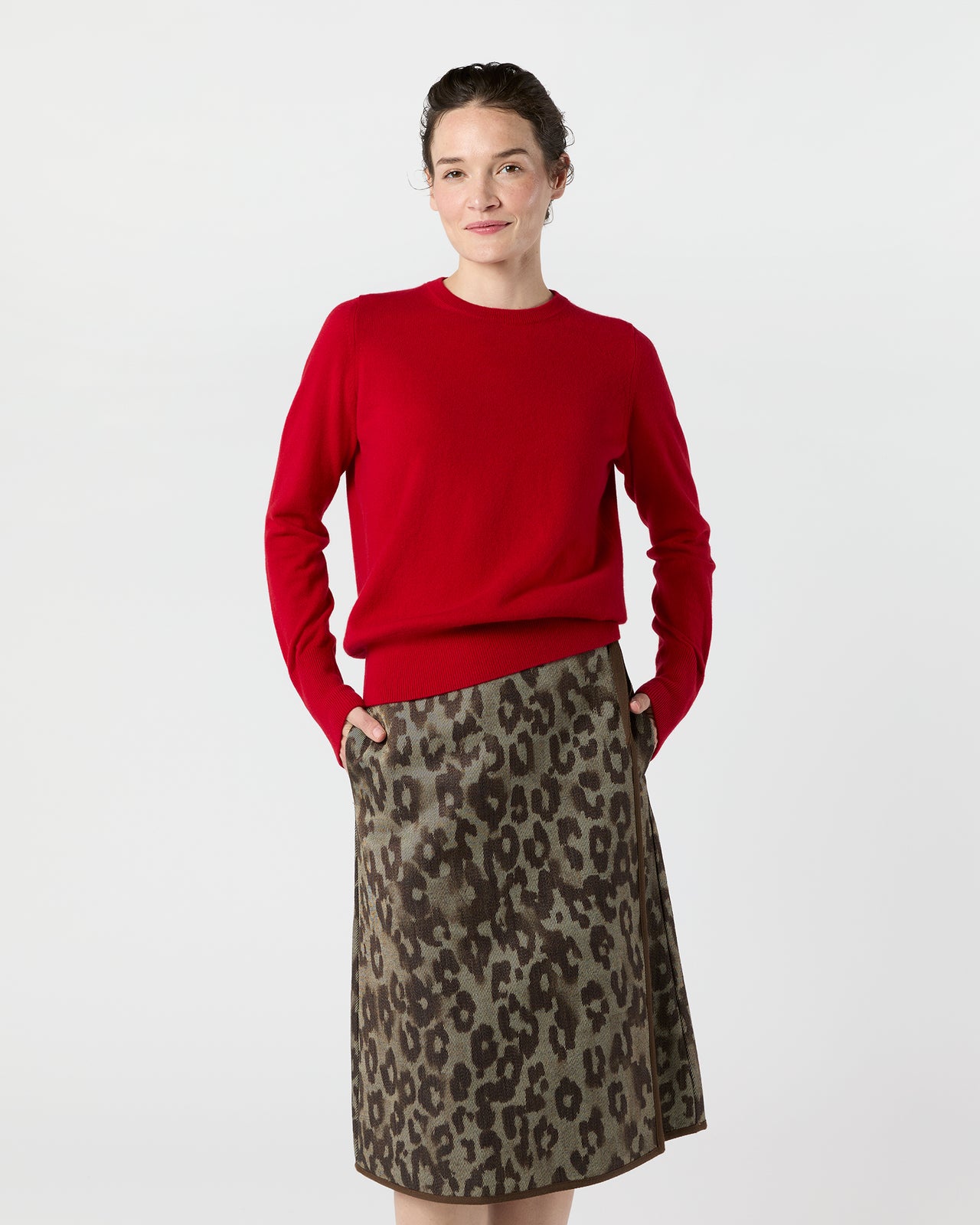 Kit Crewneck Sweater in Red Cashmere