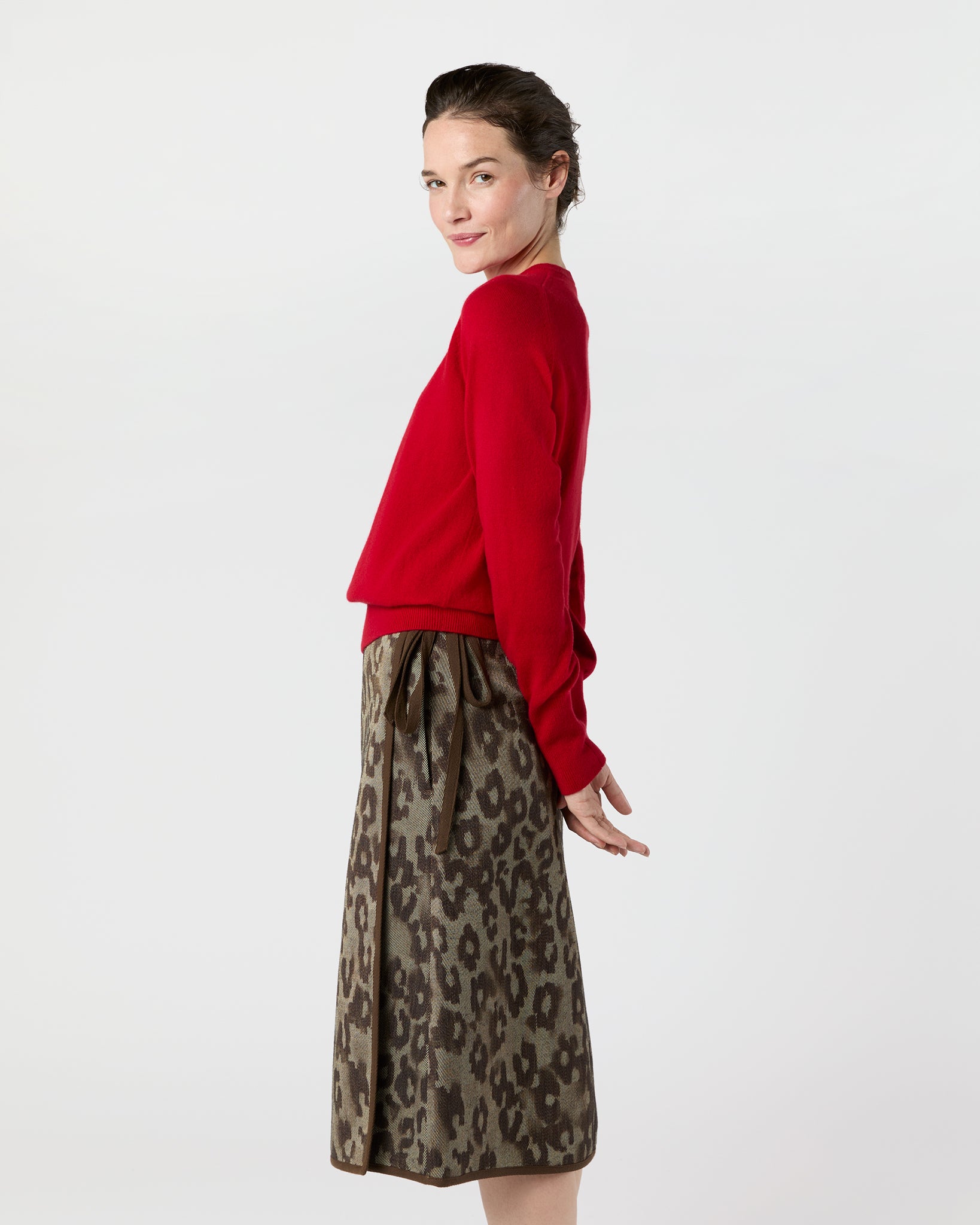 Kit Crewneck Sweater in Red Cashmere