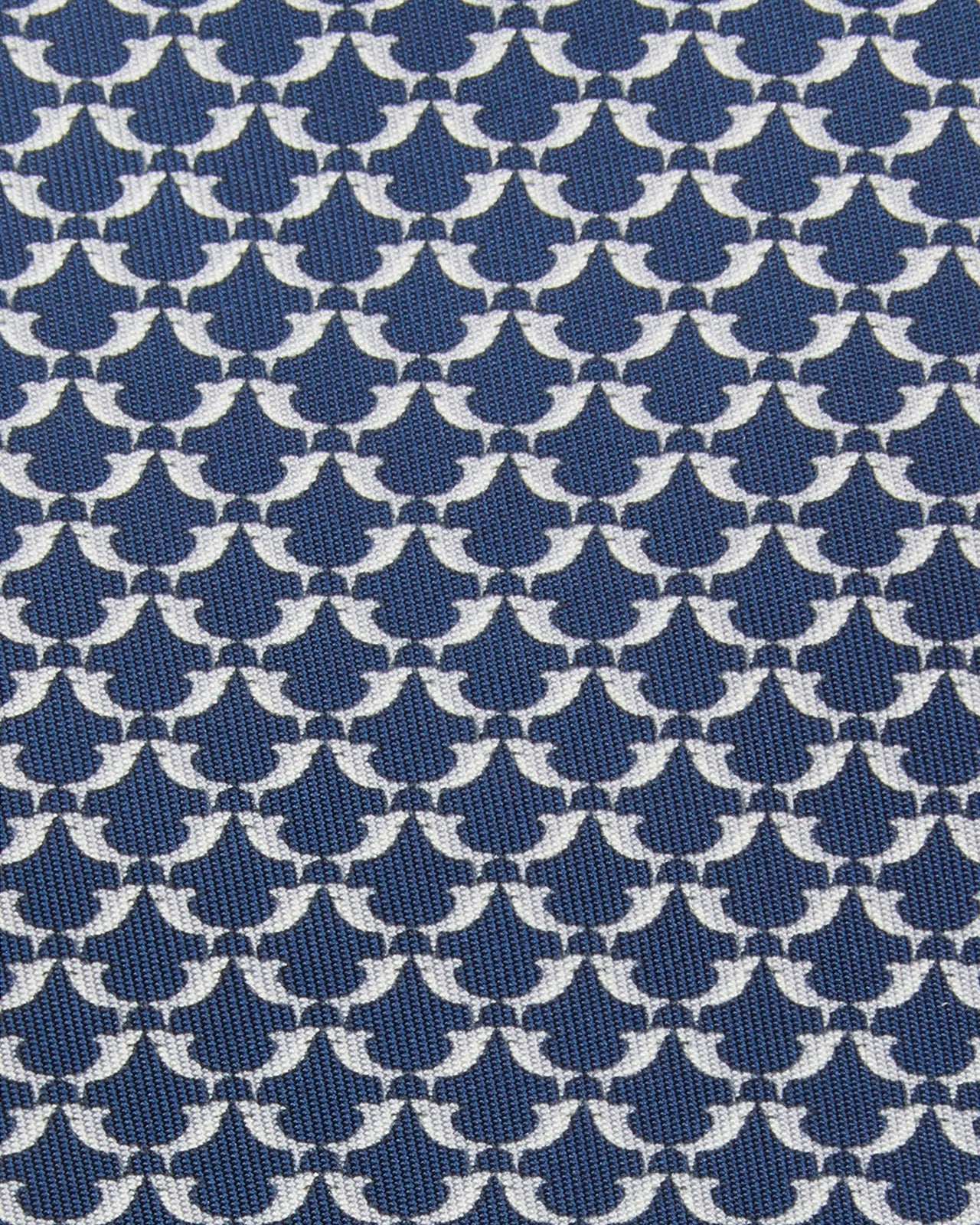Silk Print Tie in Dark Blue Shark