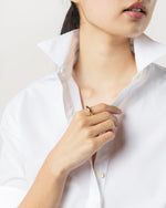 Load image into Gallery viewer, Thin Round Ring in Gold
