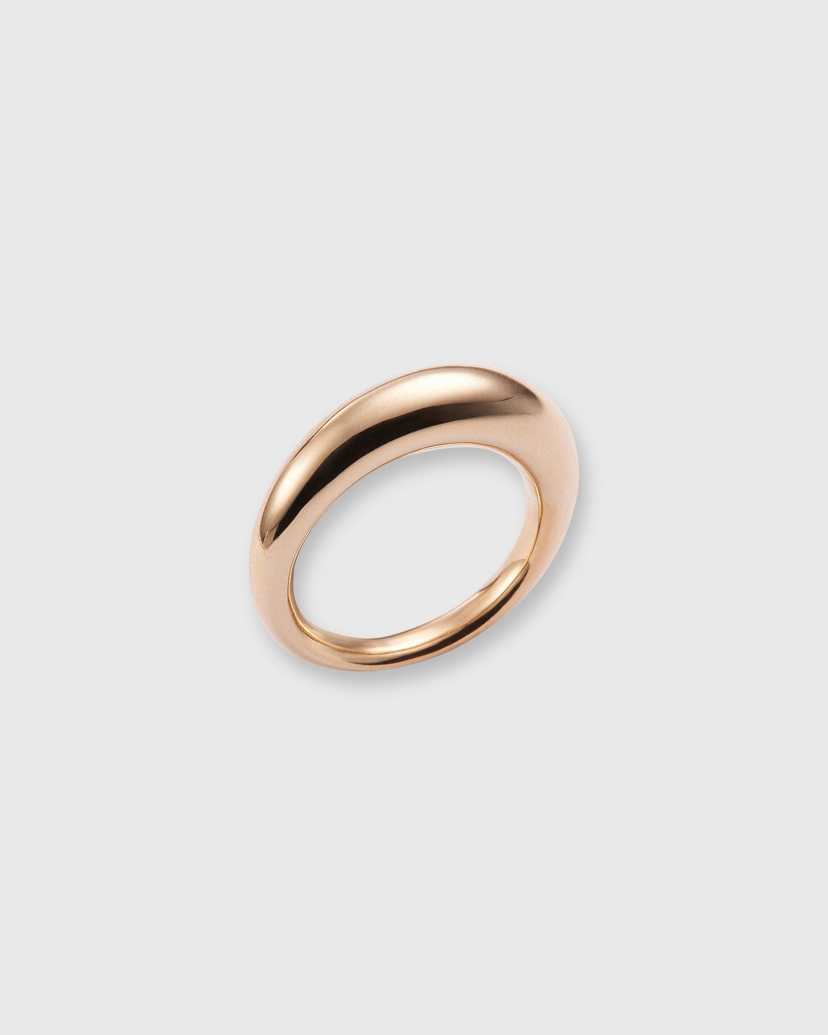 Thin Round Ring in Gold