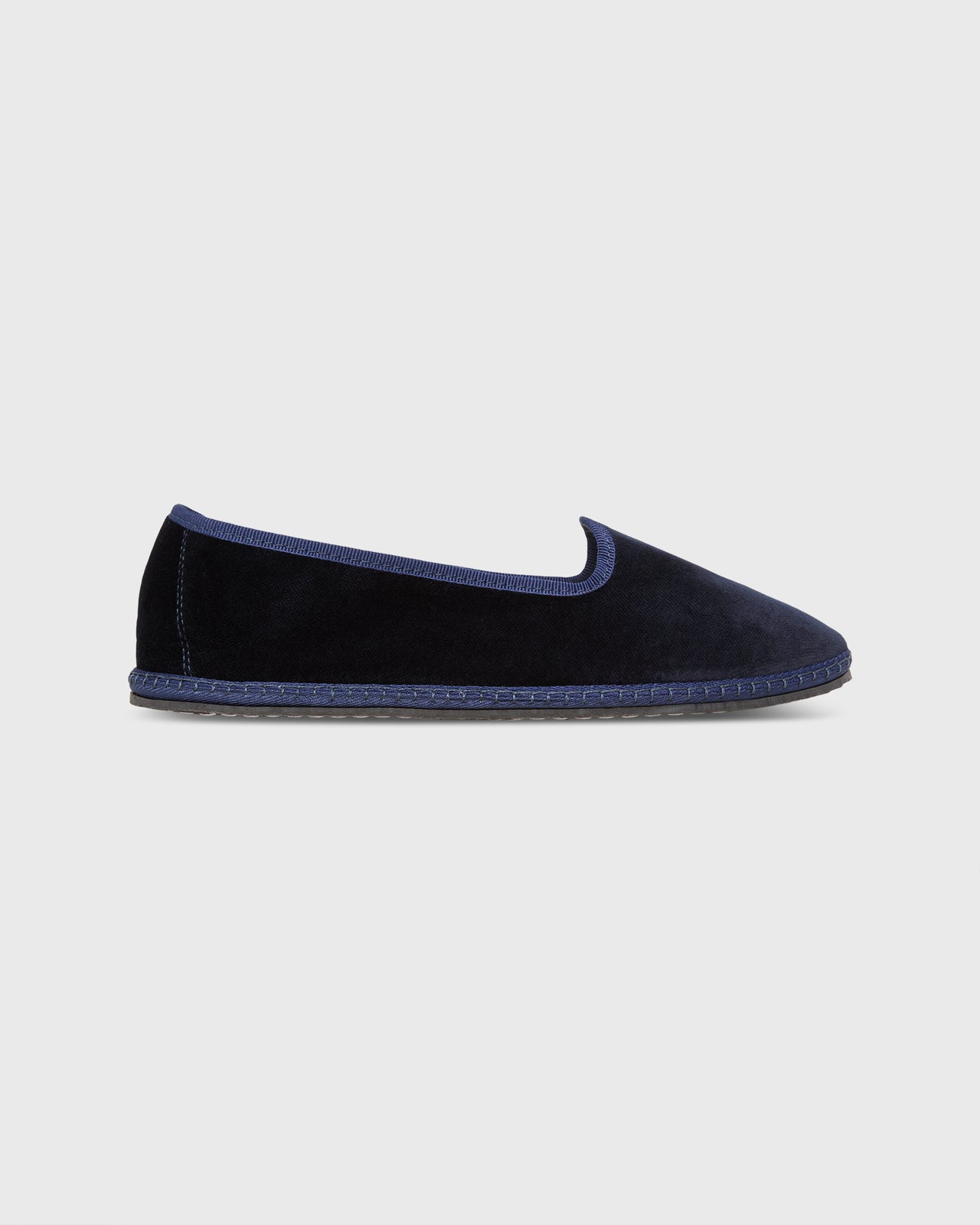 Classic Slippers in Blu