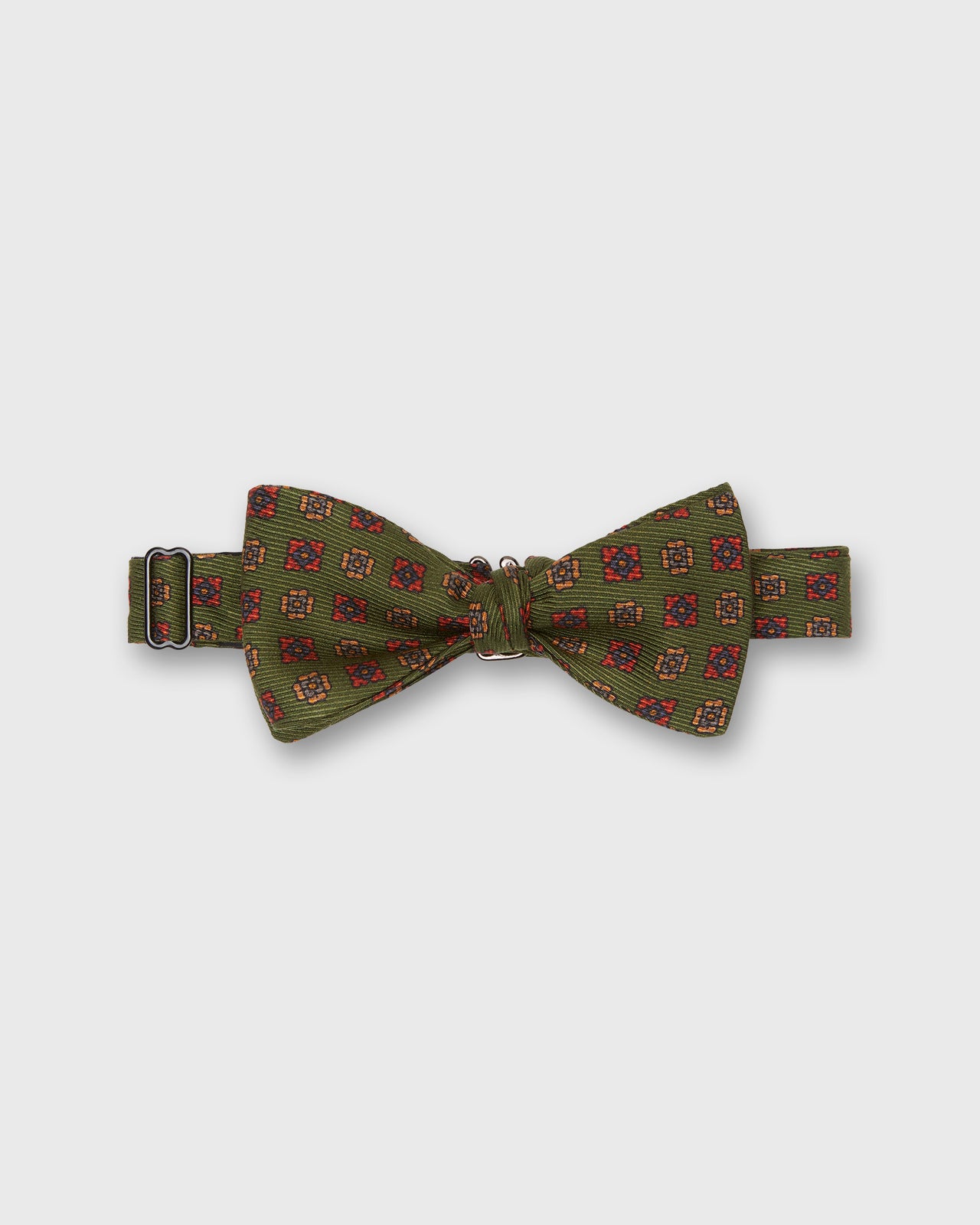 Silk Bow Tie in Green Alexander Foulard
