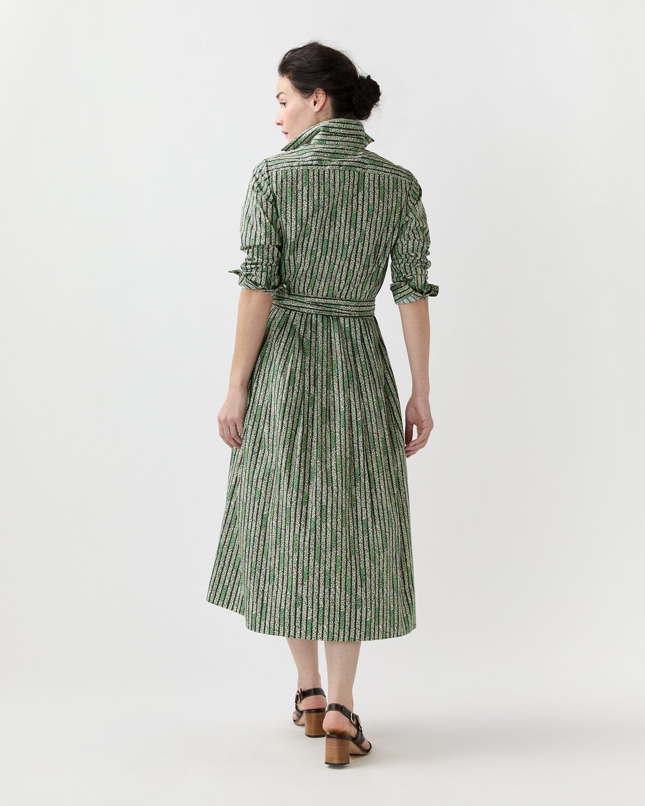 green classic dress Classic Shirtwaist Dress in Green Floral Stripe Printed Poplin