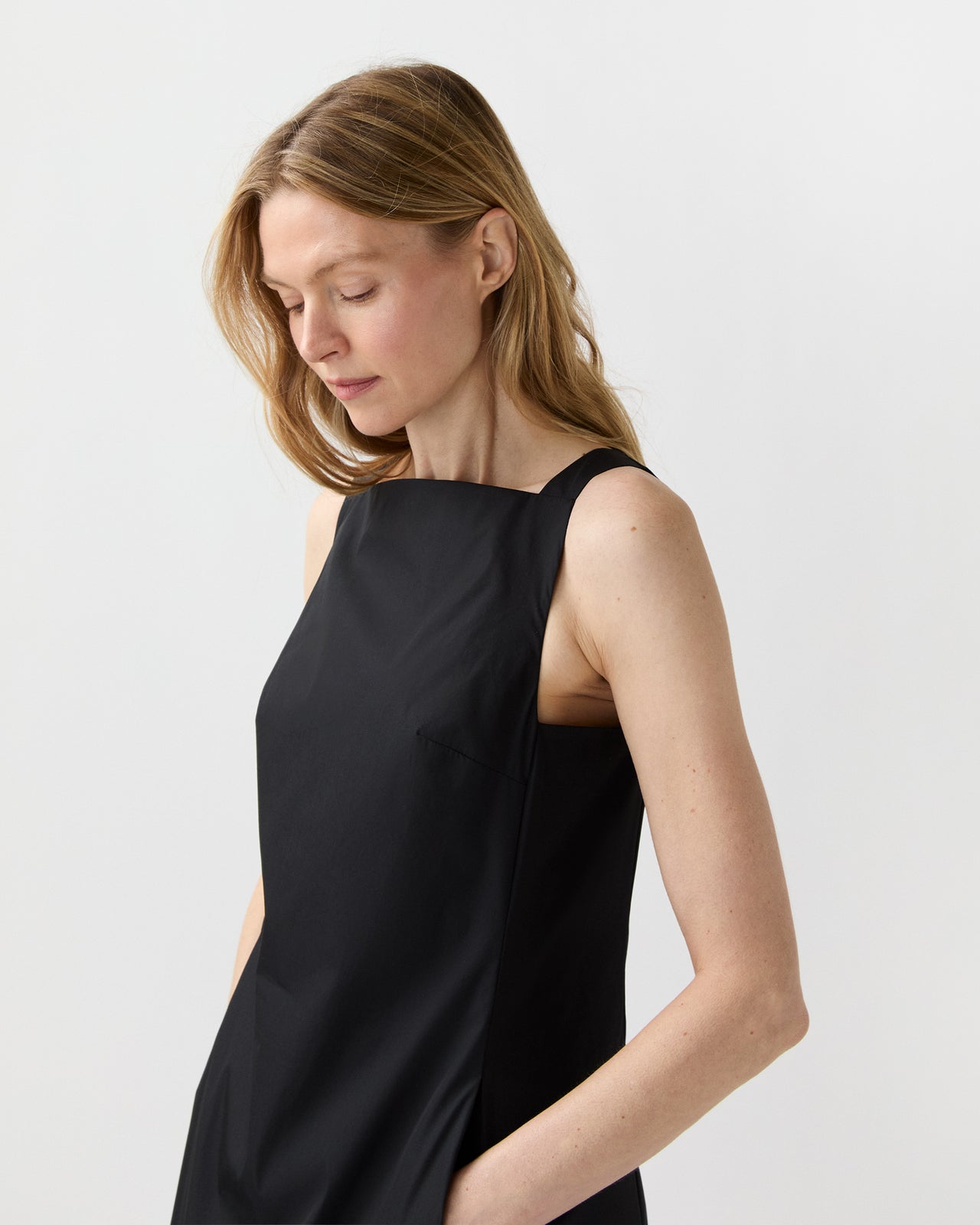 rosalind sleeveless cotton & linen trapeze dress Rosalind Sleeveless Cotton & Linen Trapeze Dress (Women)